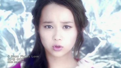 《Snow Flakes Love》LRC歌词 《Snow Flakes Love》(塩ノ谷早耶香)歌词555uuu下载