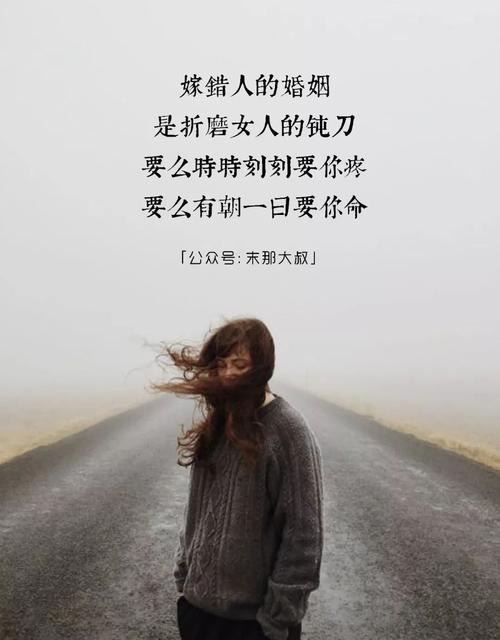 《是爱还是折磨》LRC歌词 《是爱还是折磨》(阿木)歌词555uuu下载
