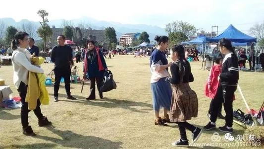 《这村…这拳》LRC歌词 《这村…这拳》(阿华)歌词555uuu下载