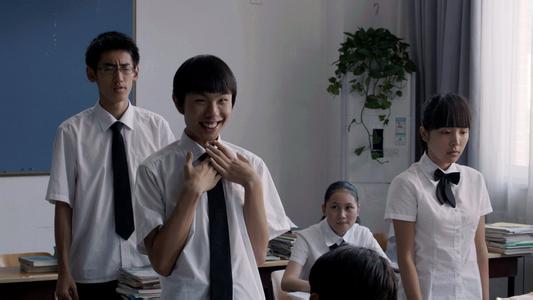 《青春派》LRC歌词 《青春派》(姜孝萌&钦洁)歌词555uuu下载