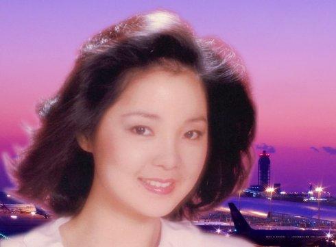 《星月泪痕》LRC歌词 《星月泪痕》(邓丽君)歌词555uuu下载