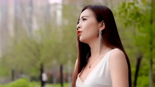 《美女情歌》LRC歌词 《美女情歌》(蒋姗倍)歌词555uuu下载