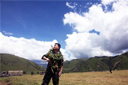 《高原兵歌》LRC歌词 《高原兵歌》(小曾)歌词555uuu下载