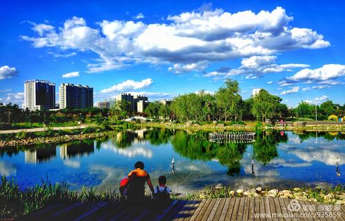 《爱上乌兰察布》LRC歌词 《爱上乌兰察布》(魏君华)歌词555uuu下载