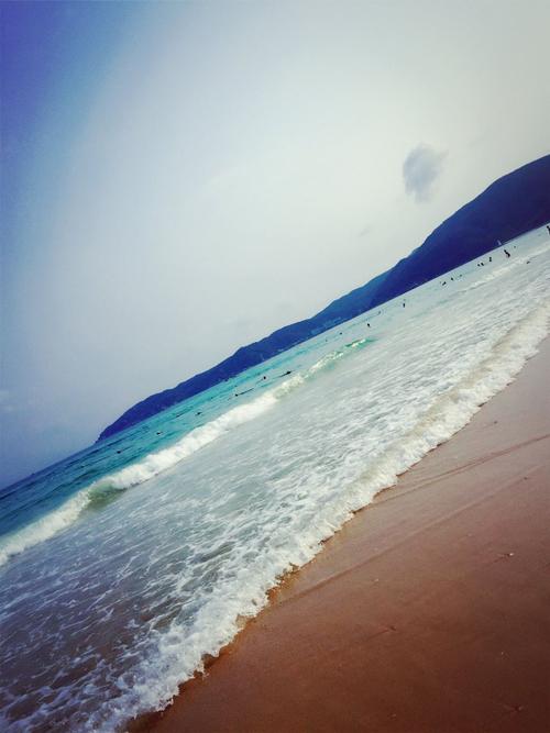 《我的心在海对面》LRC歌词 《我的心在海对面》(杨栋梁&夏婉安)歌词555uuu下载