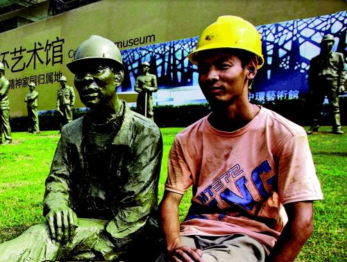 《农民工的心》LRC歌词 《农民工的心》(王梓旭)歌词555uuu下载