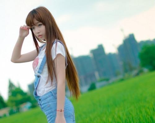 《我最爱的美丽女人》LRC歌词 《我最爱的美丽女人》(飞翔)歌词555uuu下载