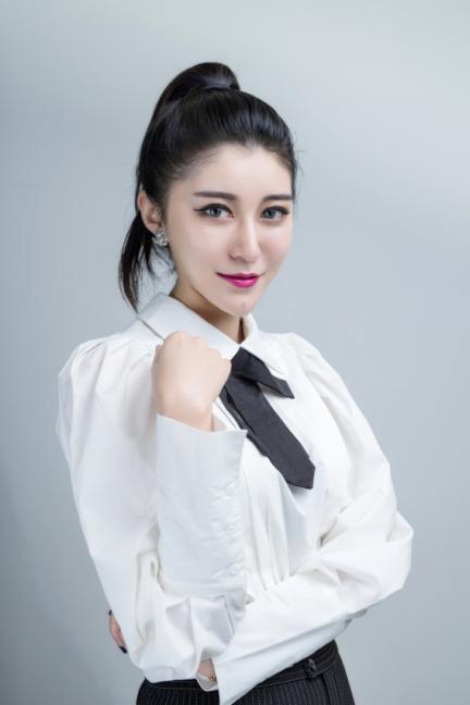 《输掉自己》LRC歌词 《输掉自己》(李翊君)歌词555uuu下载