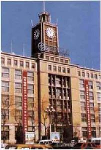 《电报大楼》LRC歌词 《电报大楼》(自画像乐队)歌词555uuu下载