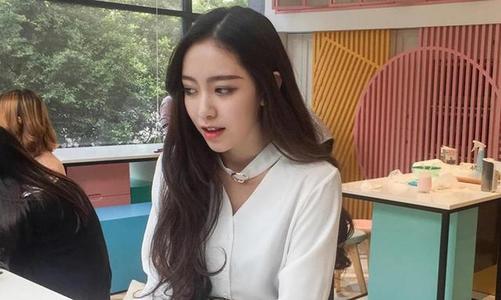 《不要拿别的女人和老婆比》LRC歌词 《不要拿别的女人和老婆比》(于洋)歌词555uuu下载