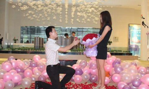 《求婚曲》LRC歌词 《求婚曲》(赵鑫)歌词555uuu下载