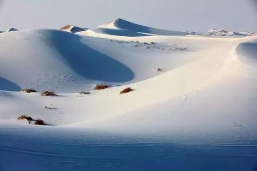 《沙漠飞雪》LRC歌词 《沙漠飞雪》(吴奇隆)歌词555uuu下载