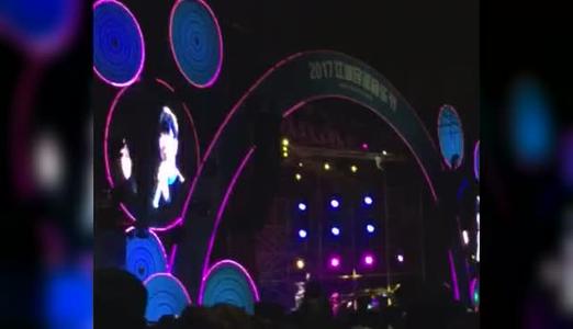 《消愁(Live)》LRC歌词 《消愁(Live)》(李晓东)歌词555uuu下载