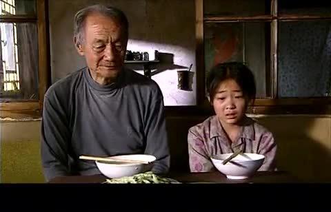《暖春》LRC歌词 《暖春》(周艳泓)歌词555uuu下载