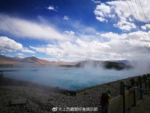 《永远一起走》LRC歌词 《永远一起走》(零点乐队)歌词555uuu下载