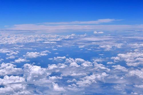 《天空》LRC歌词 《天空》(谭晶)歌词555uuu下载