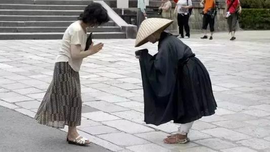 《别再让步》LRC歌词 《别再让步》(童可可)歌词555uuu下载
