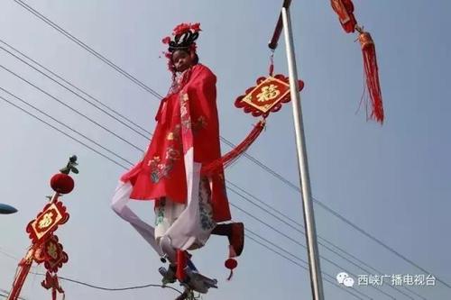 《魂牵西坪》LRC歌词 《魂牵西坪》(醉美)歌词555uuu下载