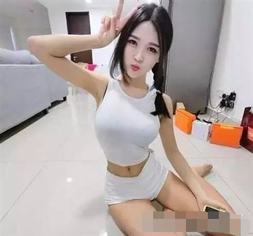 《臭美姑娘》(皓宇)歌词555uuu下载