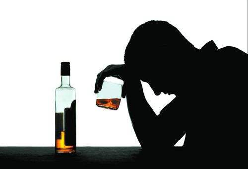 《一个人喝酒容易醉》LRC歌词 《一个人喝酒容易醉》(冷漠)歌词555uuu下载