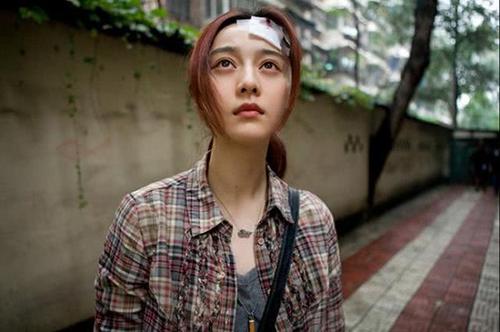 《伤害女人是有罪的》LRC歌词 《伤害女人是有罪的》(慕容晓晓)歌词555uuu下载