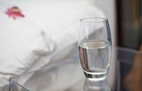 《隔夜水》LRC歌词 《隔夜水》(林嘉莹)歌词555uuu下载