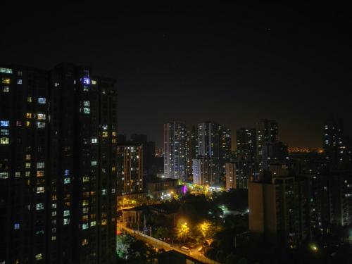 《问万家灯火》LRC歌词 《问万家灯火》(白子潭)歌词555uuu下载
